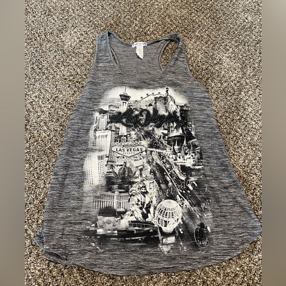 Las Vegas tee